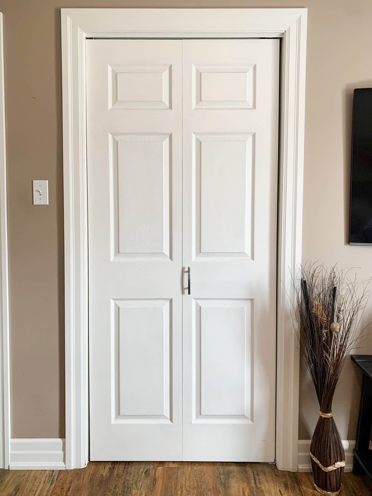 Different Types of Closet Doors - Riverside Millwork Group