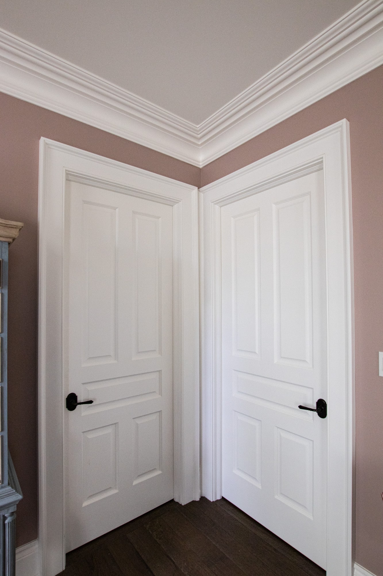 Riverside Custom Closet Doors