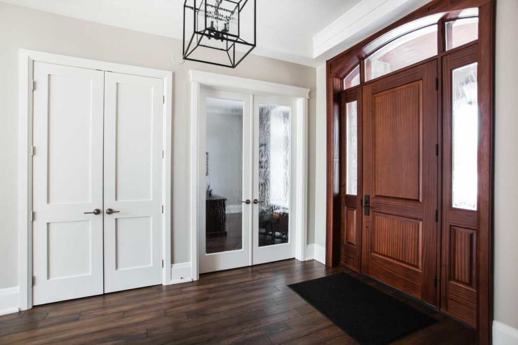 Sapele wood entry door with sidelights