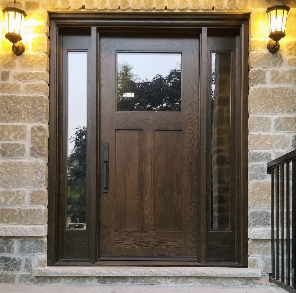 Entry door with sidelights